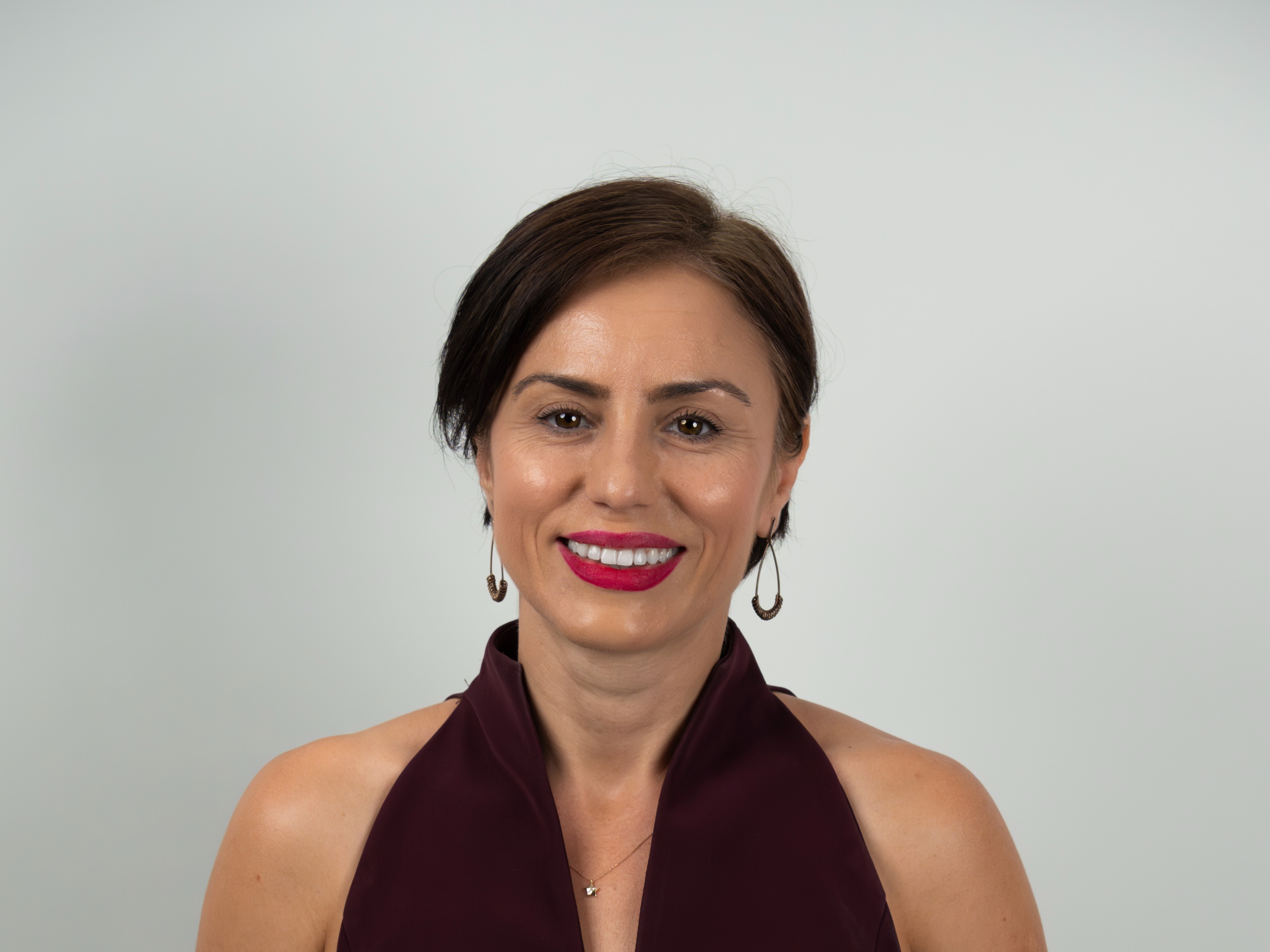 Veronica Caratănase